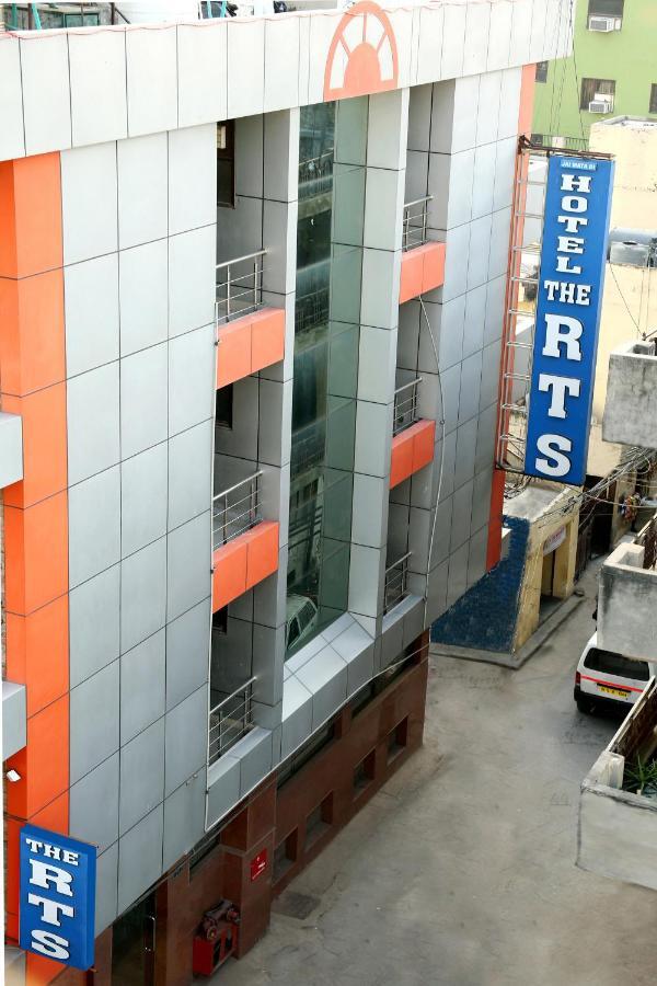 Hotel The Rts Plaza New Delhi Exterior photo